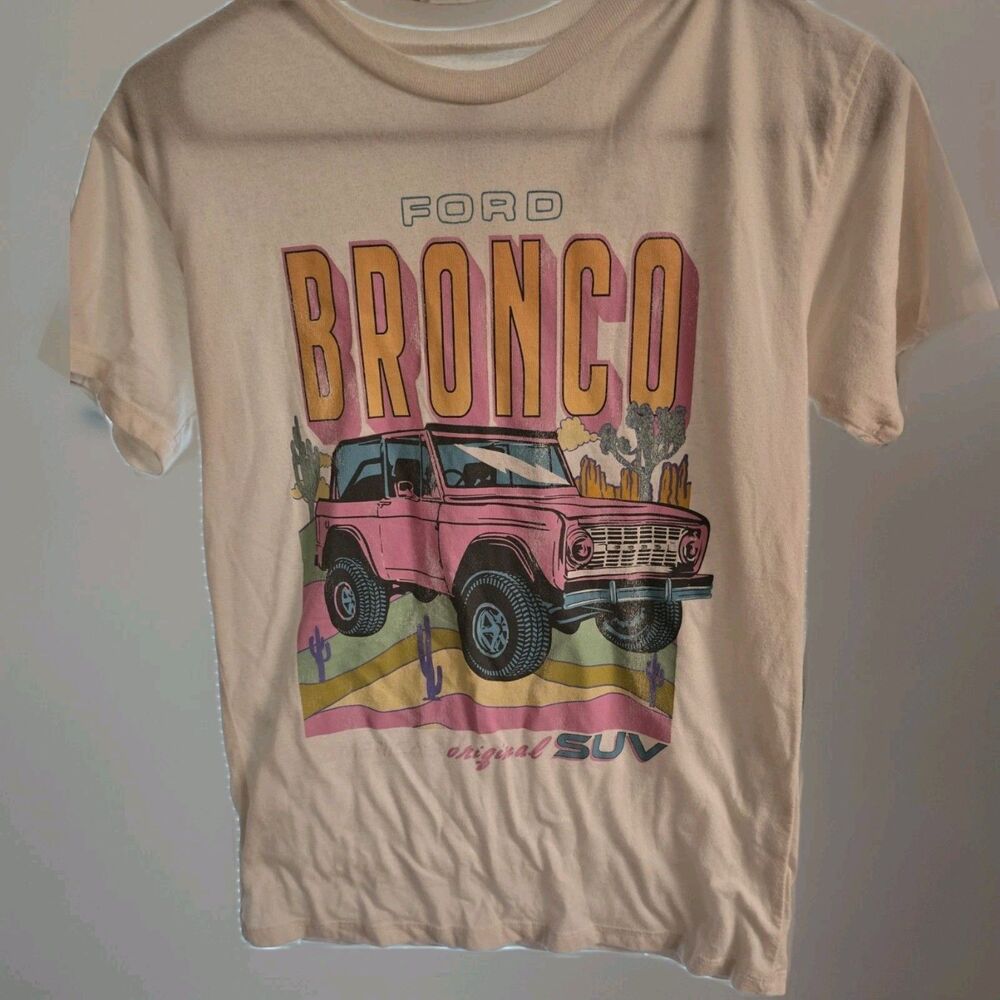 Ford Bronco Licensed Bundle – Plaid Overshirt Jacket + Graphic Tee (XS & L) - Picture 14 of 16